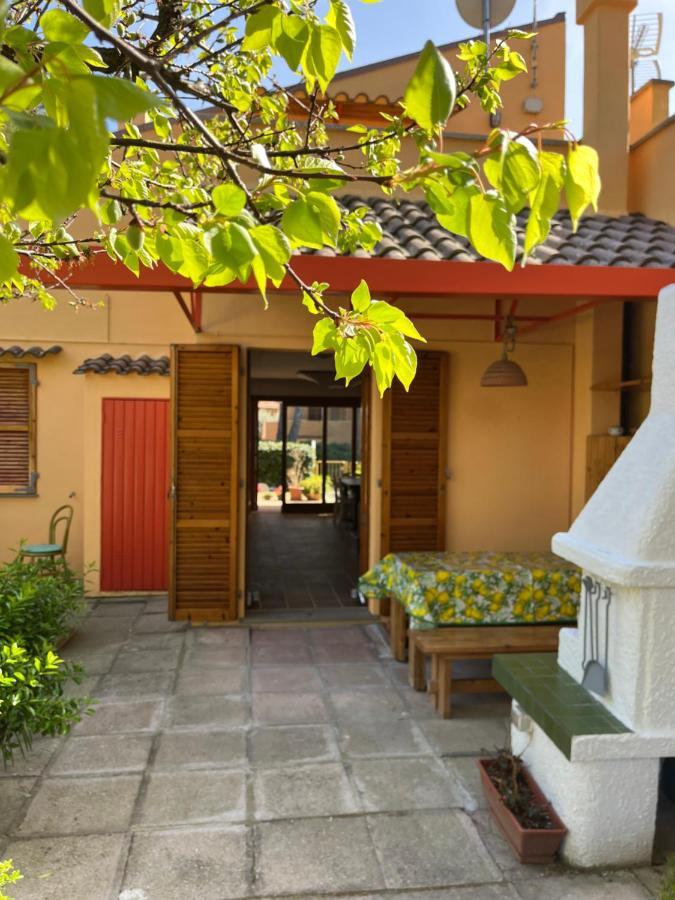 La Buganvilla Sirolo Exteriör bild